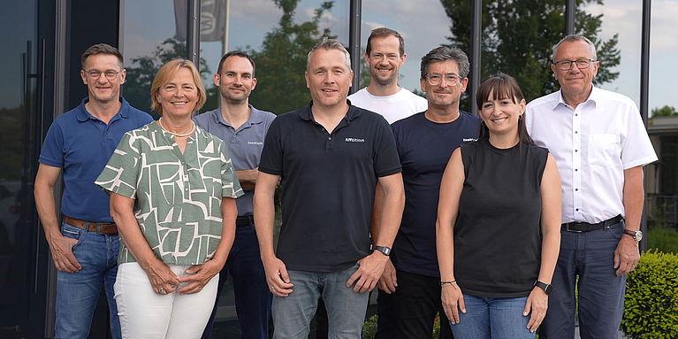 Executive Board, Supervisory Board and founding family of toolcraft AG